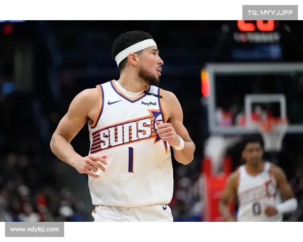 布克比赛中对手反应全纪录 展现无畏挑战与极限防守